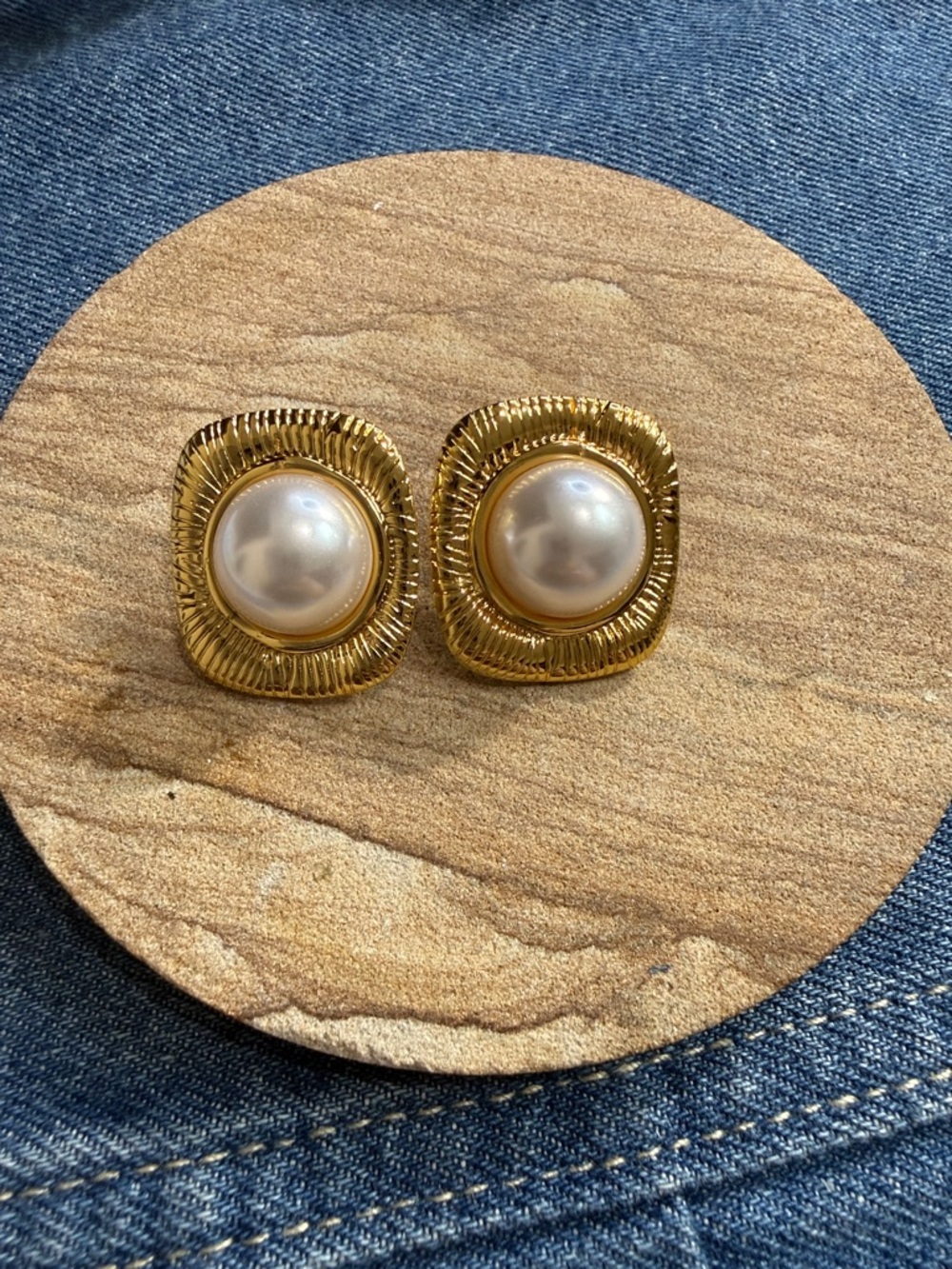Fashion Gold Pearl Button Earrings - Women Jewelry